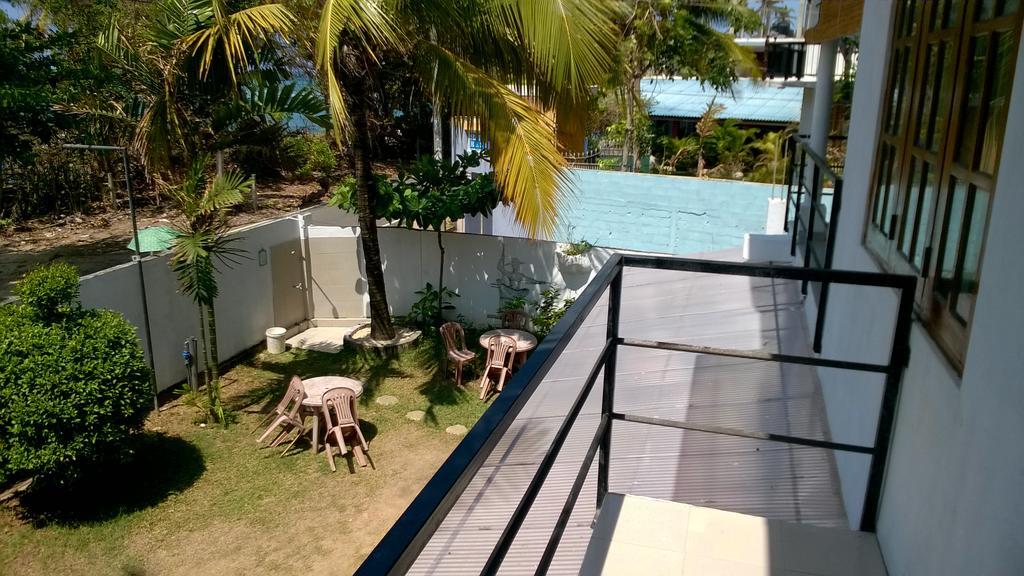Polhena Coral Reef Resort マータラ エクステリア 写真